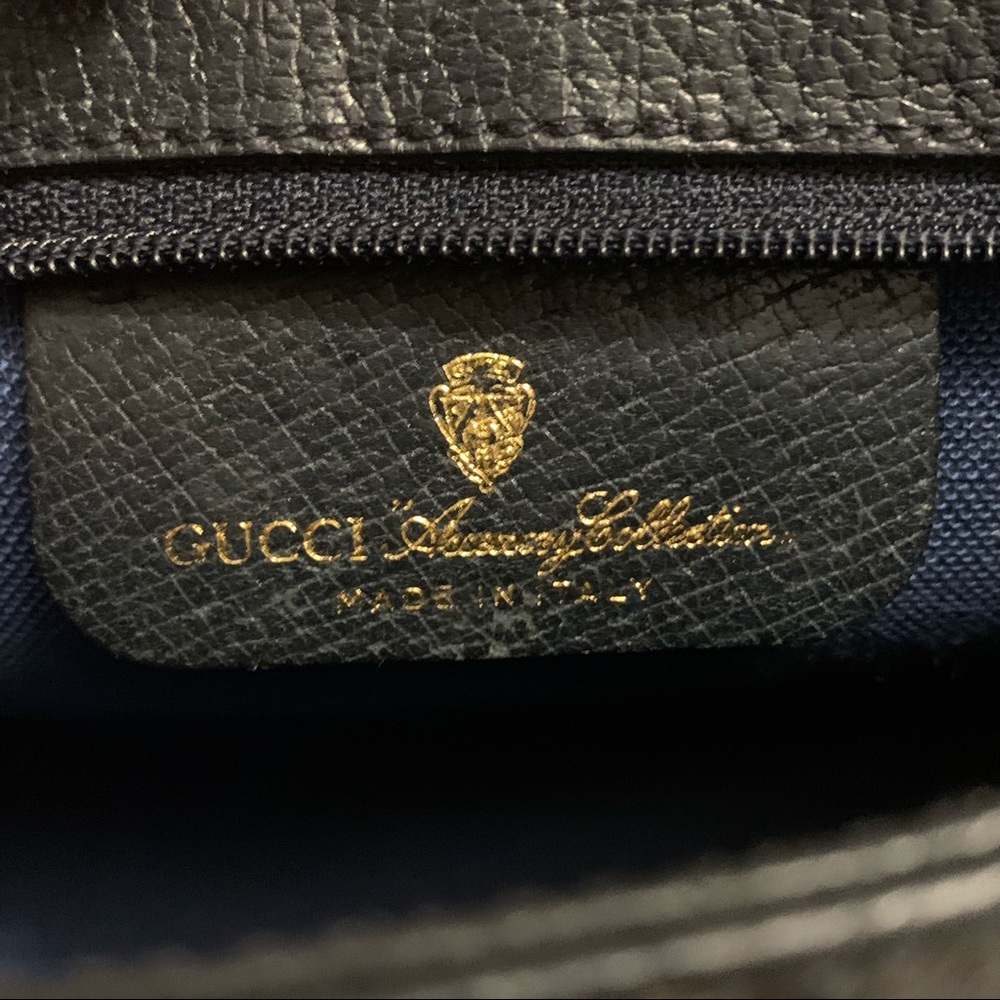 ❌SOLD❌ Vintage Gucci Supreme Monogram Navy Blue Cosmetic Pouch Bag - Picture 12 of 13